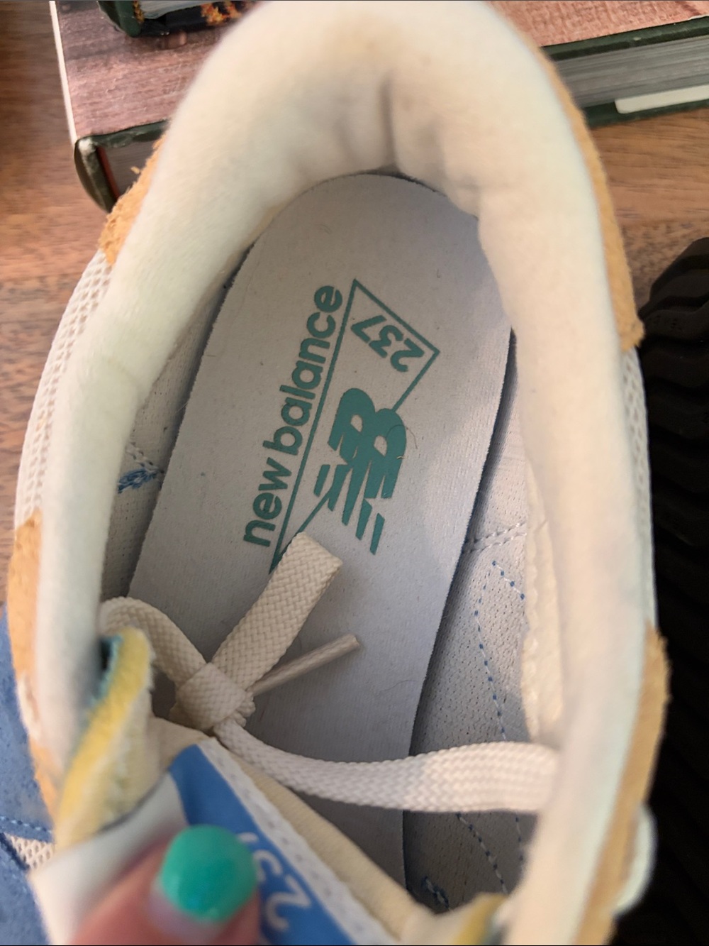 New Balance 237 Women’s Sneakers - Picture 5 of 6